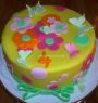 Kvetinkovo-motýliková detská torta