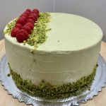 Pistáciovo-malinová torta